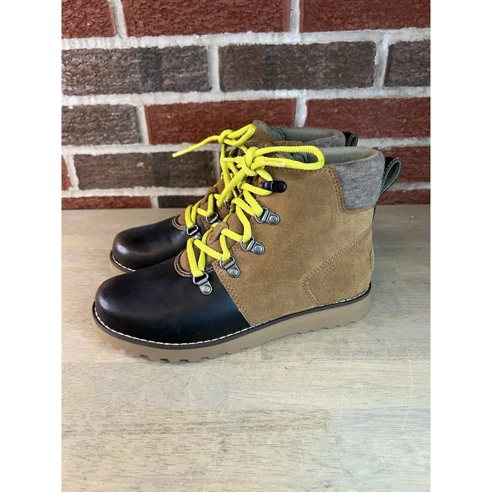 UGG‎ AUSTRALIA HILMAR GRIZZLY LEATHER /SUEDE WATERPROOF BOOTS ( SZ: 4)